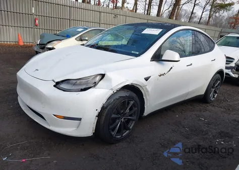 2021 Tesla Model Y Long Range Dual Motor All-Wheel Drive from USA, damaged, VIN 5YJYGDEE5MF077870